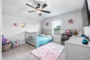 800 Greystone Ln, Angleton, TX 77515 - Photo 36