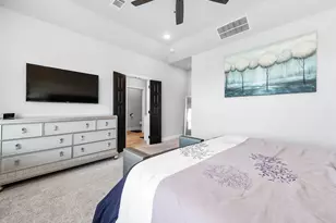 800 Greystone Ln, Angleton, TX 77515 - Photo 24