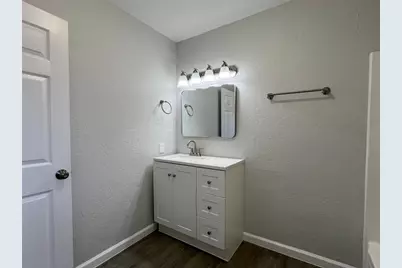 305 S Erwin Street, Brazoria, TX 77422 - Photo 6