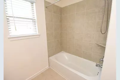 7711 Kenora Way, Richmond, TX 77407 - Photo 8