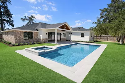 10322 Raritan Drive, Houston, TX 77043 - Photo 2