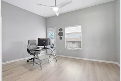 709 N Bayshore Drive, La Porte, TX 77571 - Photo 22