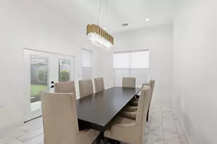 8006 Longridge Dr, Houston, TX 77055 - Photo 20