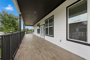 8006 Longridge Dr, Houston, TX 77055 - Photo 28
