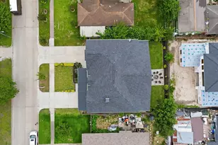 8006 Longridge Dr, Houston, TX 77055 - Photo 40