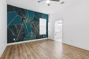 8006 Longridge Dr, Houston, TX 77055 - Photo 32