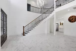 8006 Longridge Dr, Houston, TX 77055 - Photo 4