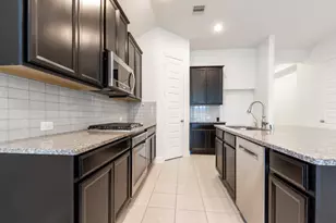 2312 Jessamine Heights Ln, Pearland, TX 77089 - Photo 6