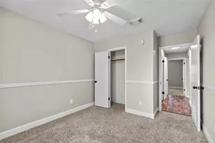2124 Tower Bridge Rd, Pearland, TX 77581 - Photo 14