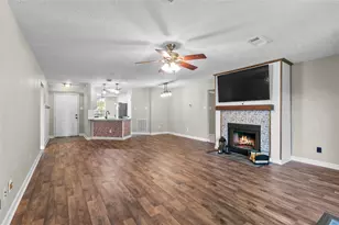 2124 Tower Bridge Rd, Pearland, TX 77581 - Photo 6