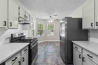 2124 Tower Bridge Road, Pearland, TX 77581 - Photo 8