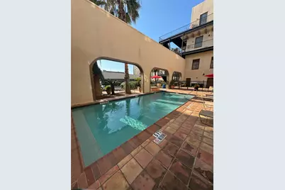 621 21st Street #302, Galveston, TX 77550 - Photo 30
