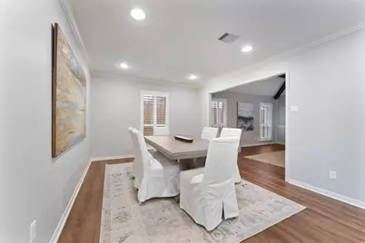 10818 Olympia Drive, Houston, TX 77042 - Photo 12