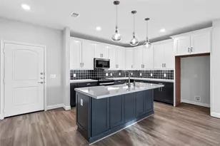 6804 Westview Dr, Houston, TX 77055 - Photo 14