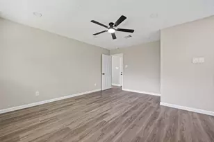 14814 McLeod Dr, Houston, TX 77060 - Photo 24