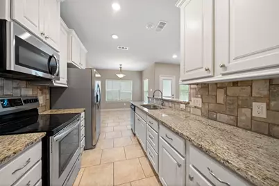 1413 E April Villas, Montgomery, TX 77356 - Photo 10