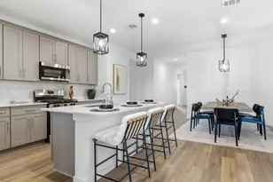 3229 Bolt Rope Dr, Texas City, TX 77539 - Photo 2