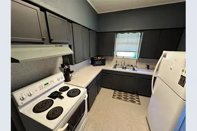 620 N 5th Street, Silsbee, TX 77656 - Photo 6