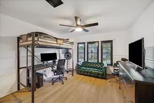 5806 Woodland Falls Dr, Houston, TX 77345 - Photo 18