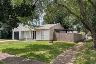 24202 Jumping Jay Dr, Hockley, TX 77447 - Photo 2