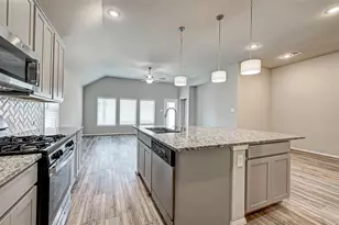24014 Barnett Overlook, Richmond, TX 77469 - Photo 18