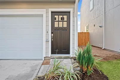 3104 La Rambla Drive, Houston, TX 77047 - Photo 2