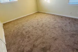 2007 Bridge Cross Ln, Houston, TX 77067 - Photo 10