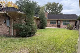 5850 Braesheather Dr, Houston, TX 77096 - Photo 28