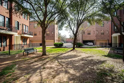 2110 Shearn Street #37, Houston, TX 77007 - Photo 34
