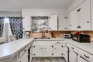 815 Avenue G, South Houston, TX 77587 - Photo 12