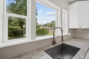 2913 Wheeler St, Houston, TX 77004 - Photo 4