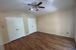 11514 Nobility Dr, Houston, TX 77477 - Photo 16