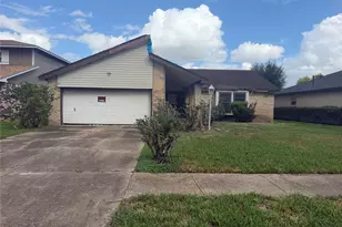15155 4 Winds Dr, Houston, TX 77489 - Photo 2