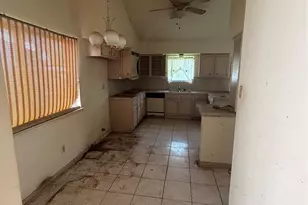 15155 4 Winds Dr, Houston, TX 77489 - Photo 6