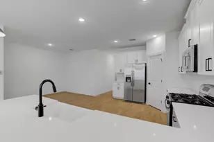 8438 Bay Rdg Cir, Baytown, TX 77523 - Photo 8
