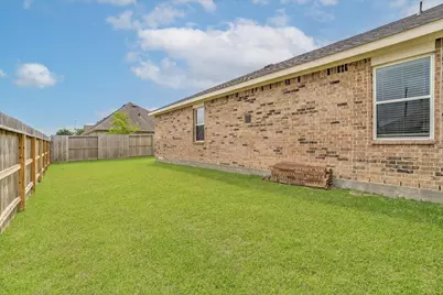 8438 Bay Ridge Circle, Baytown, TX 77523 - Photo 40