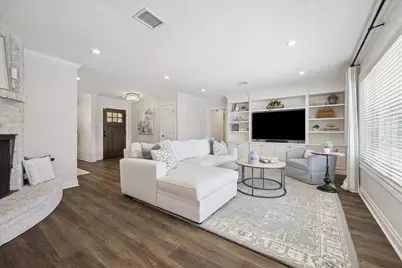 9823 Canoga Lane, Houston, TX 77080 - Photo 6