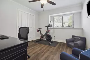 9823 Canoga Ln, Houston, TX 77080 - Photo 20