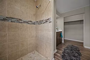 1202 Willow Ln, League City, TX 77573 - Photo 20