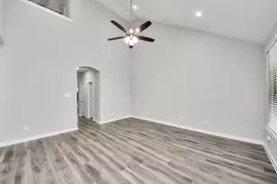 15746 Highlands Cove Dr, Humble, TX 77346 - Photo 10