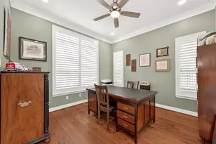 71 Mill Point Pl, The Woodlands, TX 77380 - Photo 6