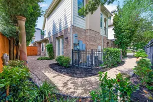 71 Mill Point Pl, The Woodlands, TX 77380 - Photo 46