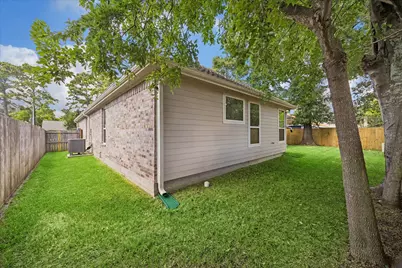 3810 Saratoga Drive, Houston, TX 77088 - Photo 8