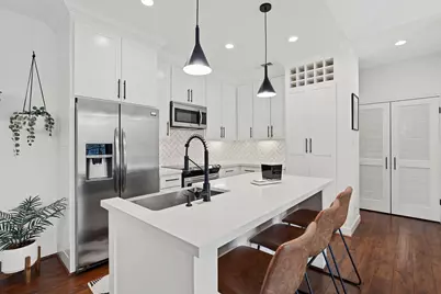 5200 Weslayan Street #A201, Houston, TX 77005 - Photo 18