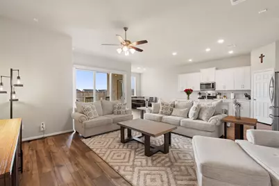 3909 Sterling Springs Lane, League City, TX 77573 - Photo 1