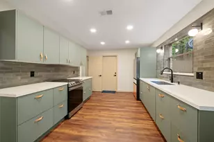 3402 Wildwood Ridge Ct, Houston, TX 77339 - Photo 12