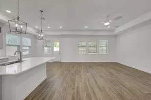 18602 Eastwood Rdg Ct, Crosby, TX 77532 - Photo 10