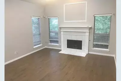 102 Harbour Town Circle, Conroe, TX 77356 - Photo 6