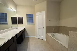 18412 Sunrise Oaks Ct, Montgomery, TX 77316 - Photo 12