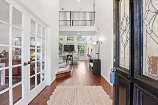 37 Treescape Cir, The Woodlands, TX 77381 - Photo 2
